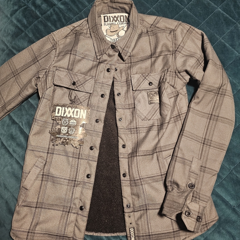 Dixxon Flannel Company Dakota Womens Jacket Snap Button Shacket Small Grey Plaid